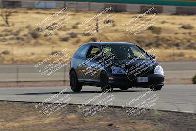 media/Feb-22-2025-Team Topak Racing (Sat) [[cb57a51a40]]/Beginner/Turns 2 and 4/